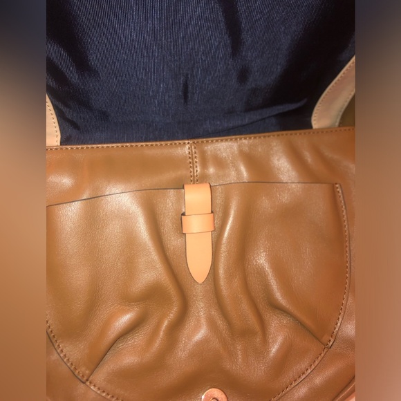 Pour La Victoire Leather Shoulder Bag - Picture 7 of 12